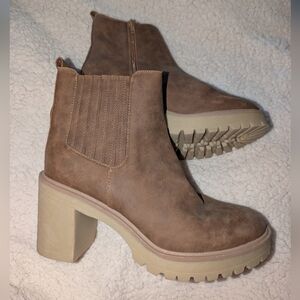 Dolce Vita Brown Chunky Heel Ankle Boots